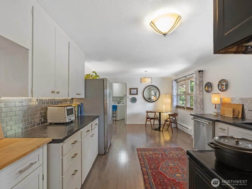 Property photo for 1202 Pine Avenue, Snohomish photo 9