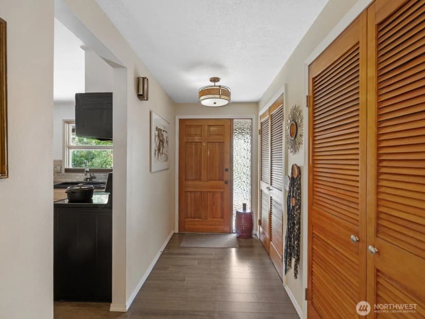 Property photo for 1202 Pine Avenue, Snohomish photo 8