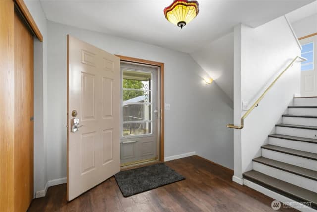 Property photo for 1605 S 80th Avenue, Yakima photo 4