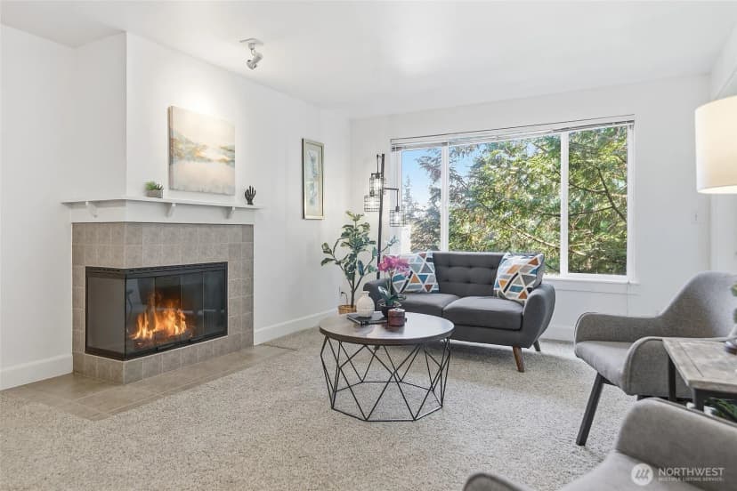 Property photo for 300 N 130th Street W #2205, Seattle photo 3