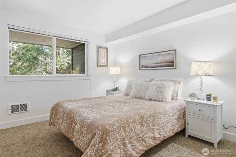 Property photo for 300 N 130th Street W #2205, Seattle photo 16