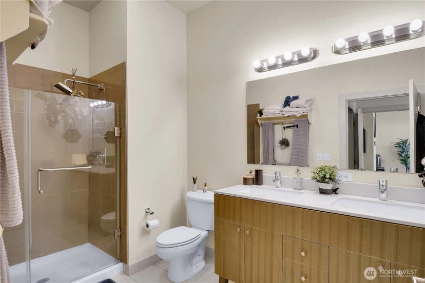 Property photo for 530 Broadway E #328, Seattle photo 9
