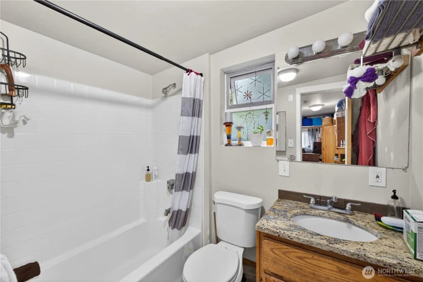 Property photo for 501 35th Street, Anacortes photo 34