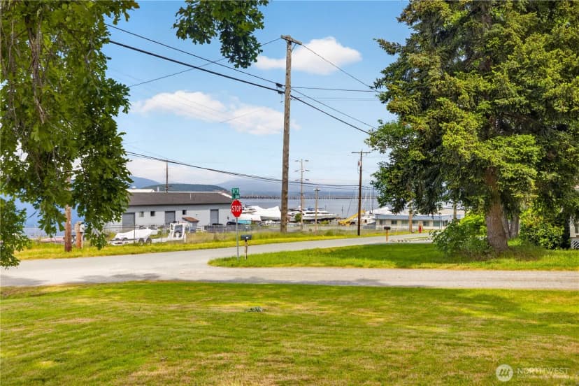 Property photo for 501 35th Street, Anacortes photo 38