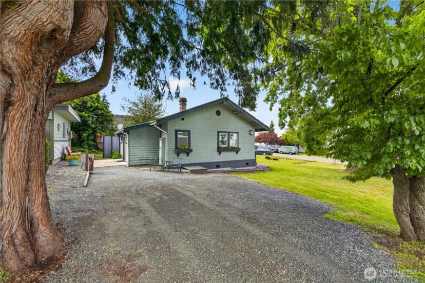 Property photo for 501 35th Street, Anacortes photo 29
