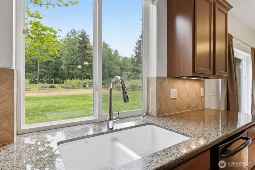 Property photo for 7260 Alpenview Place Nw, Seabeck photo 14