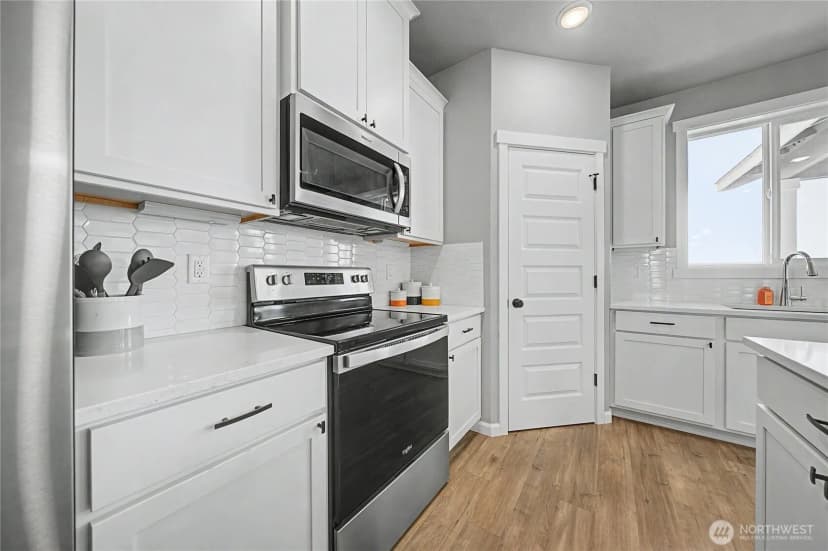 Property photo for 738 I Street Ne, Quincy photo 13