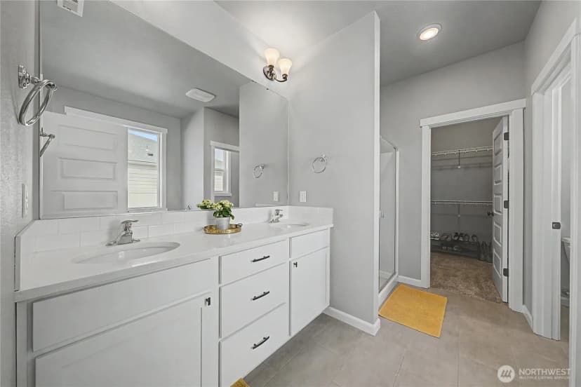 Property photo for 738 I Street Ne, Quincy photo 6
