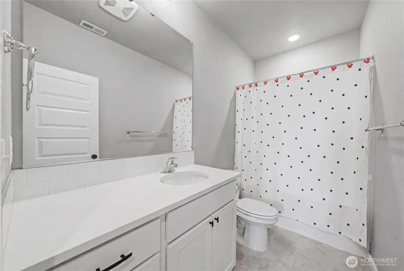 Property photo for 738 I Street Ne, Quincy photo 31