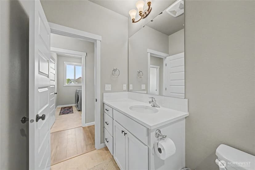 Property photo for 738 I Street Ne, Quincy photo 32