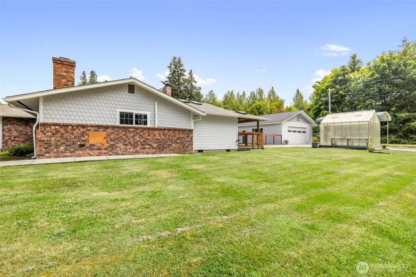 Property photo for 10 Whispering Firs, Port Angeles photo 40