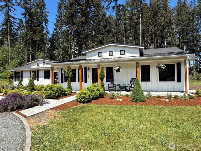 Property photo for 1725 Woodcock Road, Sequim photo 2