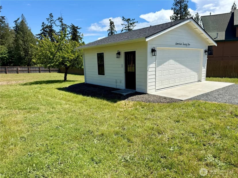 Property photo for 1725 Woodcock Road, Sequim photo 36