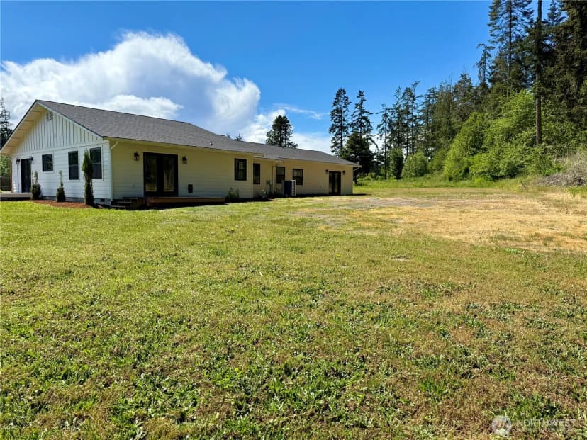 Property photo for 1725 Woodcock Road, Sequim photo 38