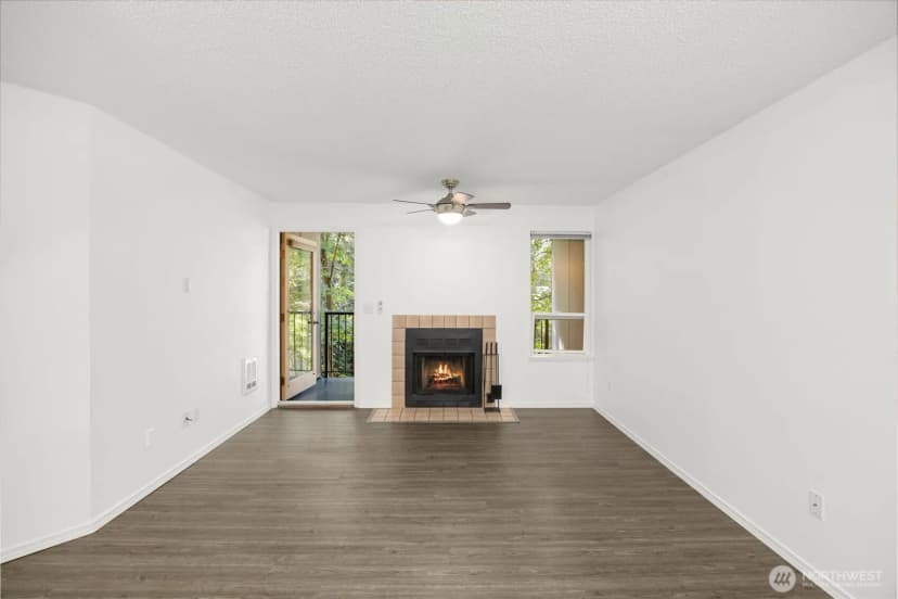 Property photo for 13717 Linden Avenue N #221, Seattle photo 13