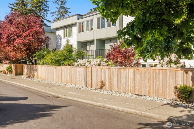 Property photo for 13717 Linden Avenue N #221, Seattle photo 3