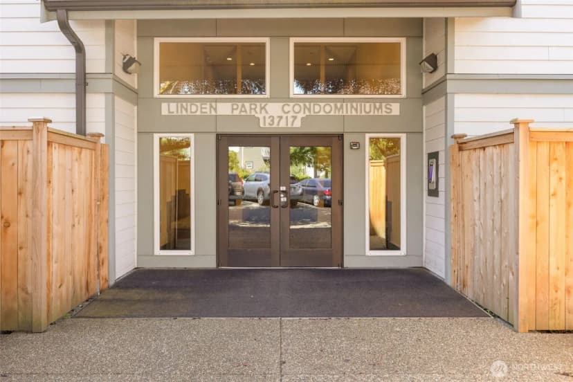 Property photo for 13717 Linden Avenue N #221, Seattle photo 27
