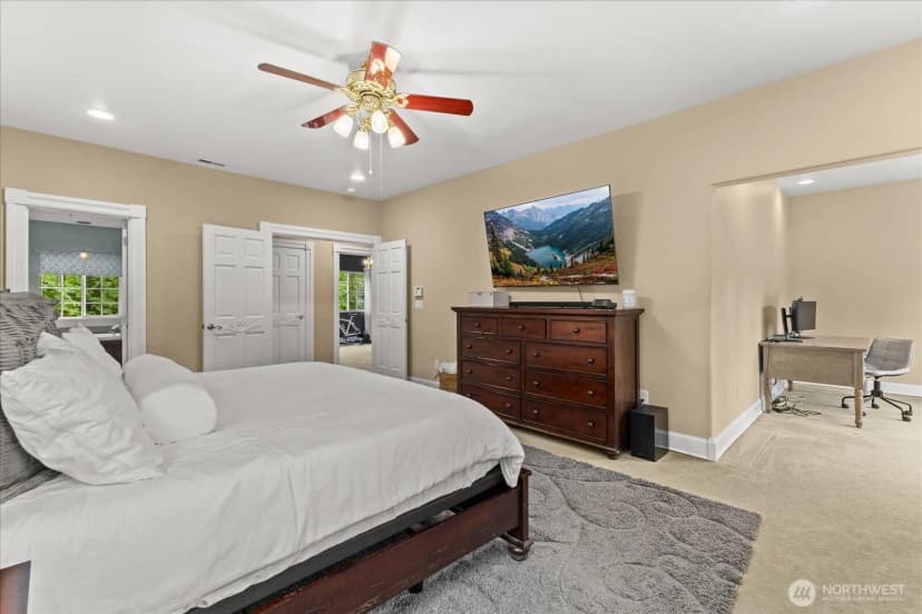 Property photo for 21410 Se 215th Street, Maple Valley photo 19