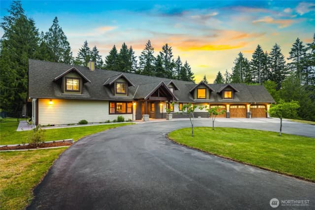 Property photo for 740 9th Avenue, Fox Island