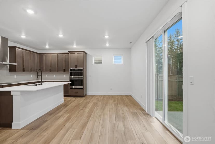 Property photo for 32106 Myrtle Avenue Se, Black Diamond photo 7