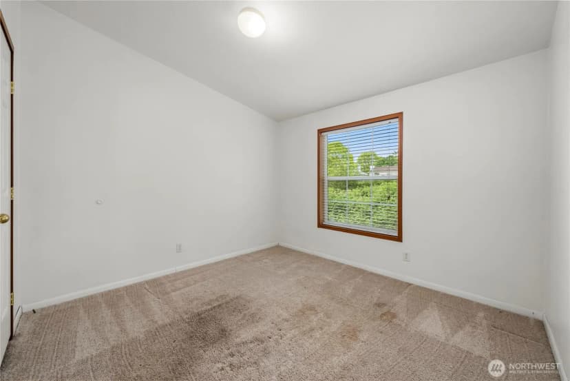 Property photo for 337 Redwood Street, Enumclaw photo 23
