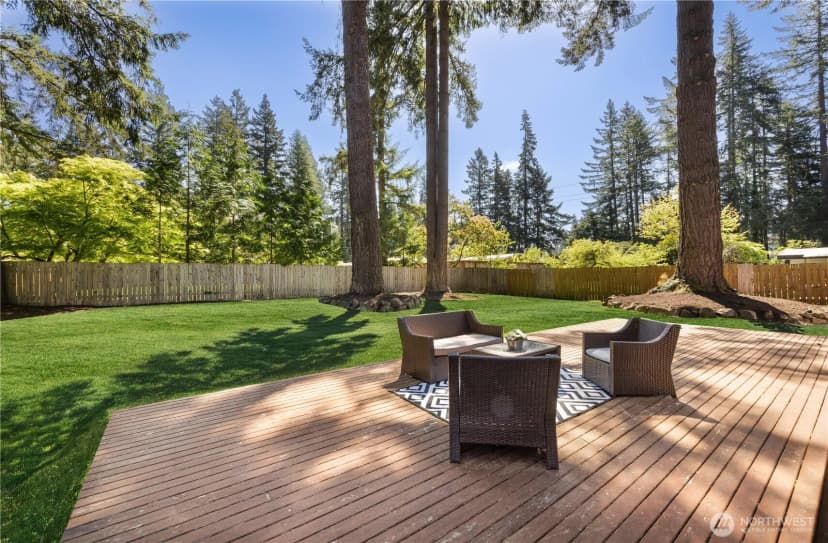 Property photo for 2412 160th Avenue Ne, Bellevue photo 24