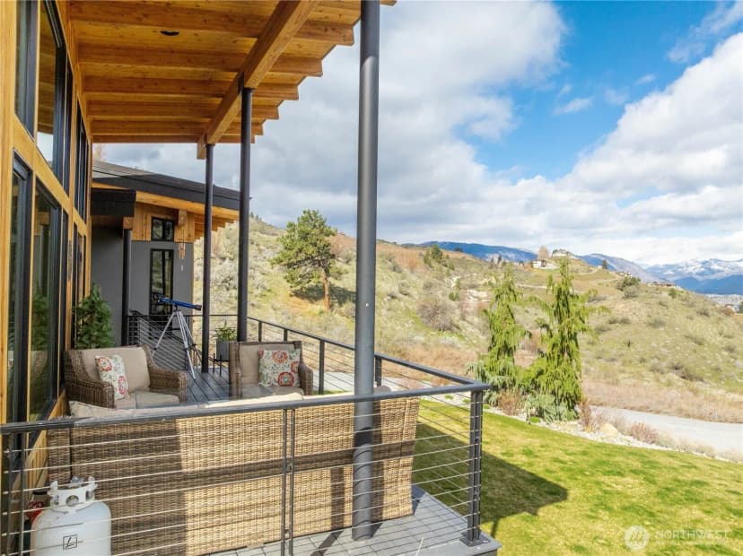 Property photo for 111 Hawks Meadow Road, Chelan photo 23