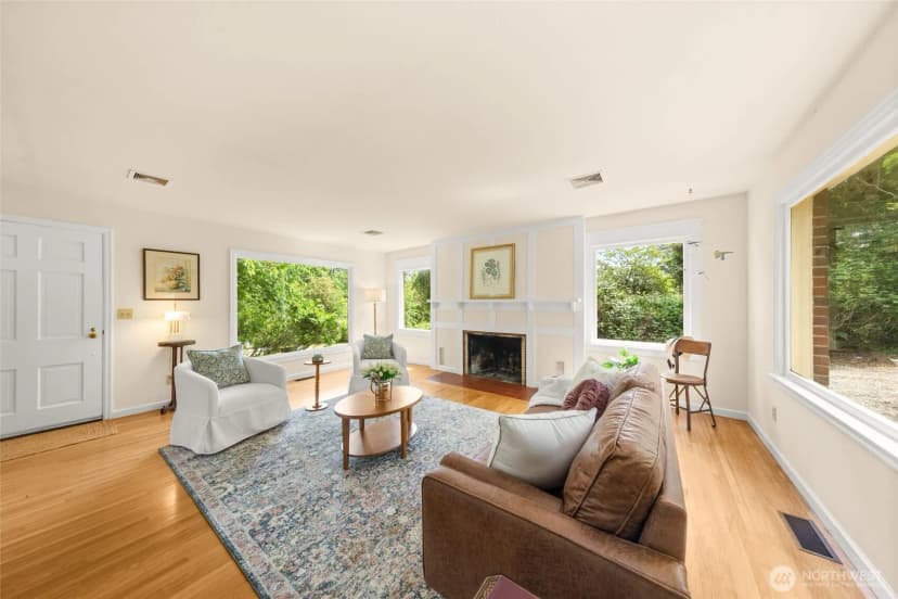 Property photo for 20731 Vashon Highway Sw, Vashon photo 11