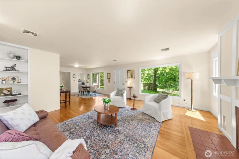 Property photo for 20731 Vashon Highway Sw, Vashon photo 8