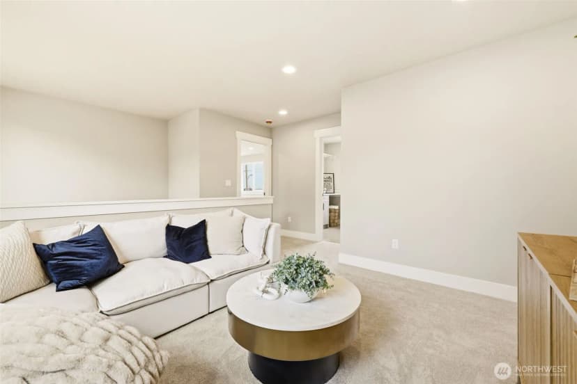 Property photo for 10202 44th Avenue Sw, Seattle photo 32