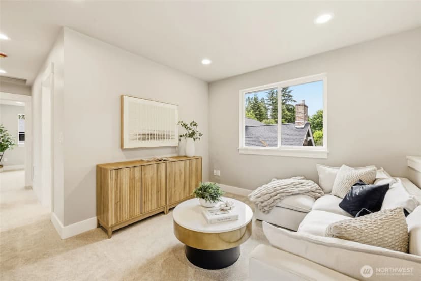 Property photo for 10202 44th Avenue Sw, Seattle photo 31