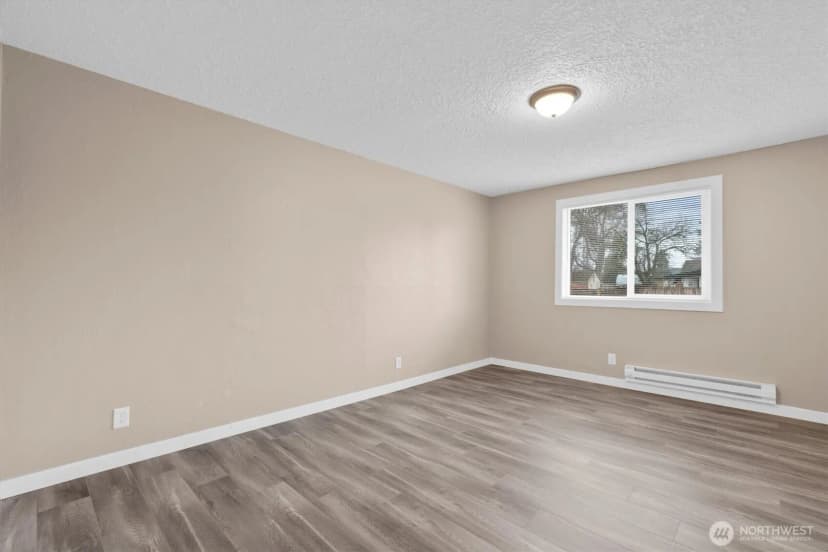 Property photo for 714 S 7th Avenue, Kelso photo 14