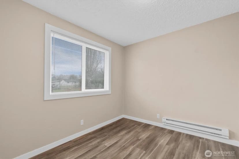 Property photo for 714 S 7th Avenue, Kelso photo 16