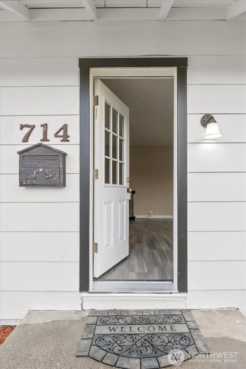 Property photo for 714 S 7th Avenue, Kelso photo 3