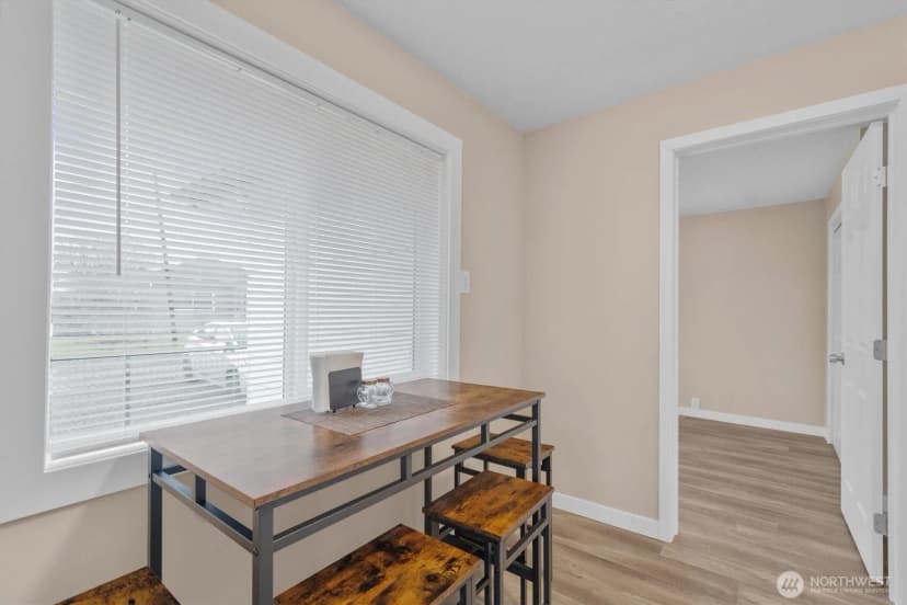 Property photo for 714 S 7th Avenue, Kelso photo 8
