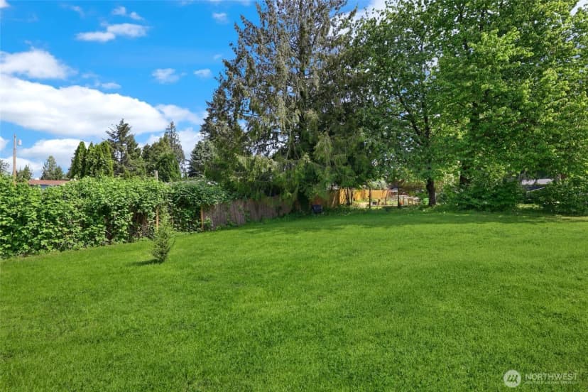 Property photo for 20908 93rd Street E, Bonney Lake photo 24