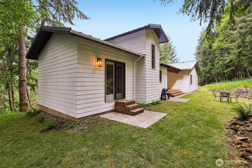 Property photo for 873 Mountain View Road, Kalama photo 30