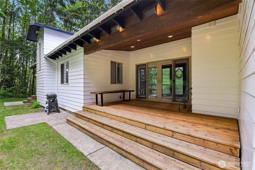 Property photo for 873 Mountain View Road, Kalama photo 32