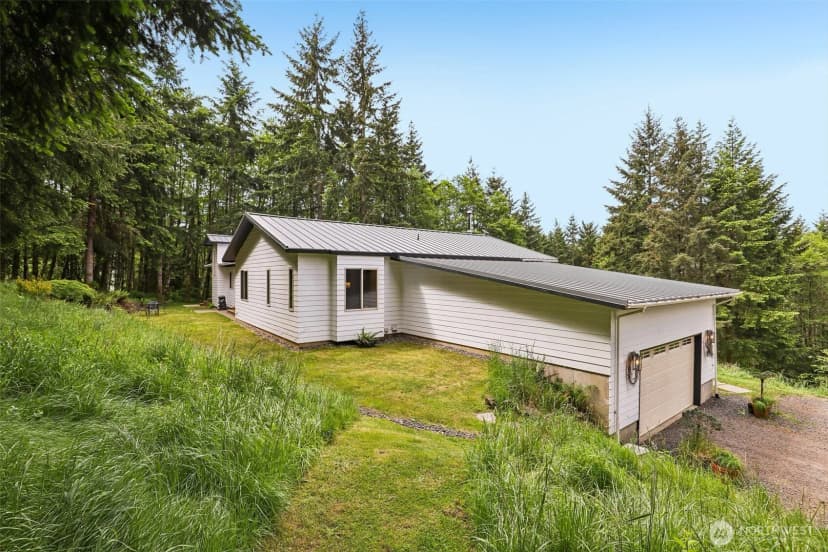 Property photo for 873 Mountain View Road, Kalama photo 36