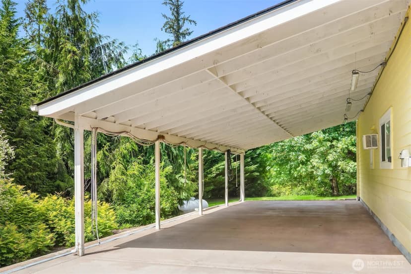 Property photo for 30932 Ne Cherry Valley Road, Duvall photo 7