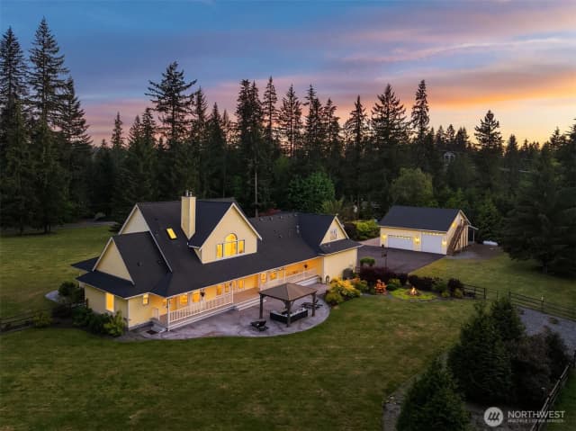 Property photo for 30932 Ne Cherry Valley Road, Duvall photo 4