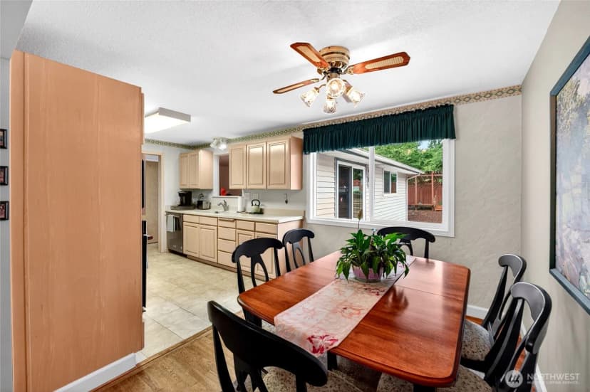 Property photo for 8035 S 116th Street, Seattle photo 10