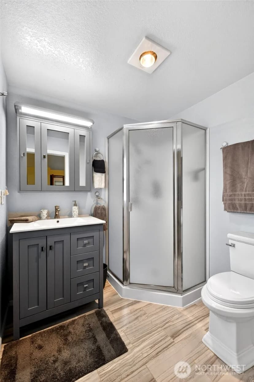 Property photo for 8035 S 116th Street, Seattle photo 19