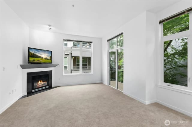 Property photo for 521 7th Avenue #207, Kirkland photo 5