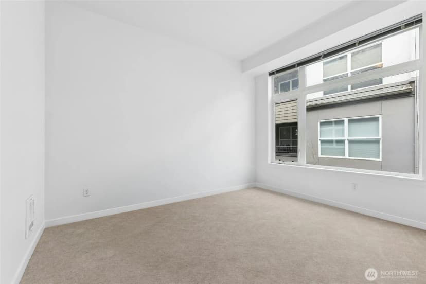 Property photo for 521 7th Avenue #207, Kirkland photo 16