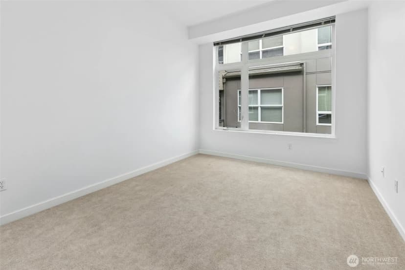Property photo for 521 7th Avenue #207, Kirkland photo 17