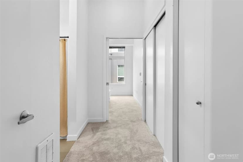 Property photo for 521 7th Avenue #207, Kirkland photo 19