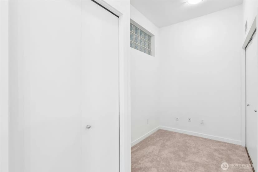 Property photo for 521 7th Avenue #207, Kirkland photo 21