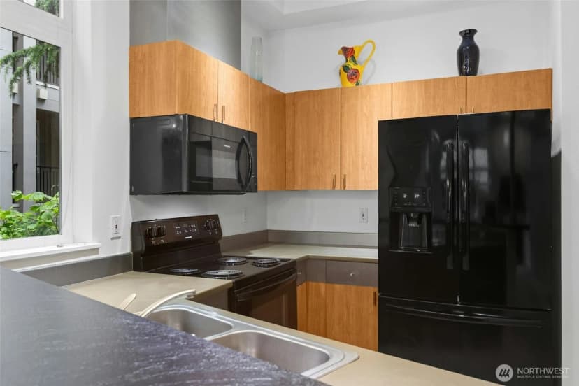 Property photo for 521 7th Avenue #207, Kirkland photo 14