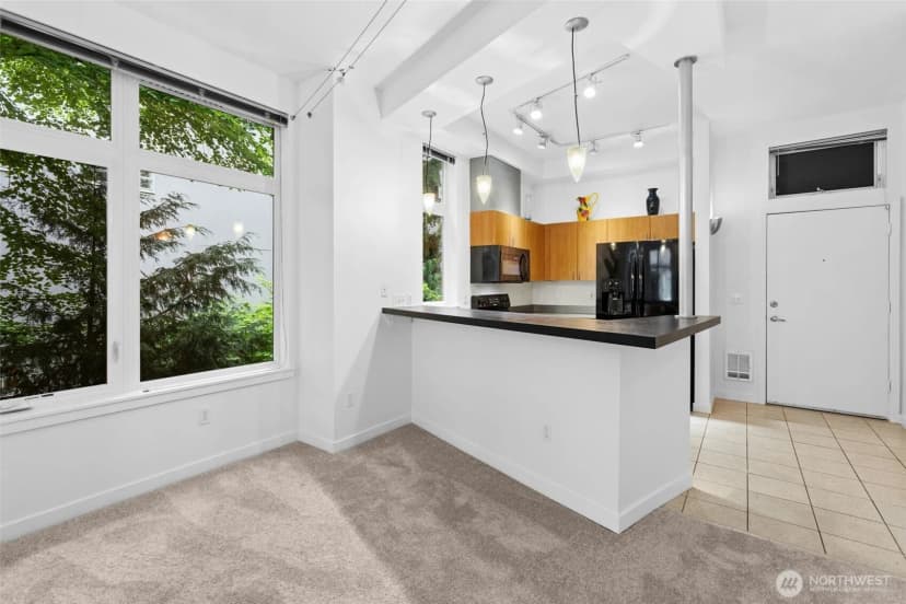 Property photo for 521 7th Avenue #207, Kirkland photo 10